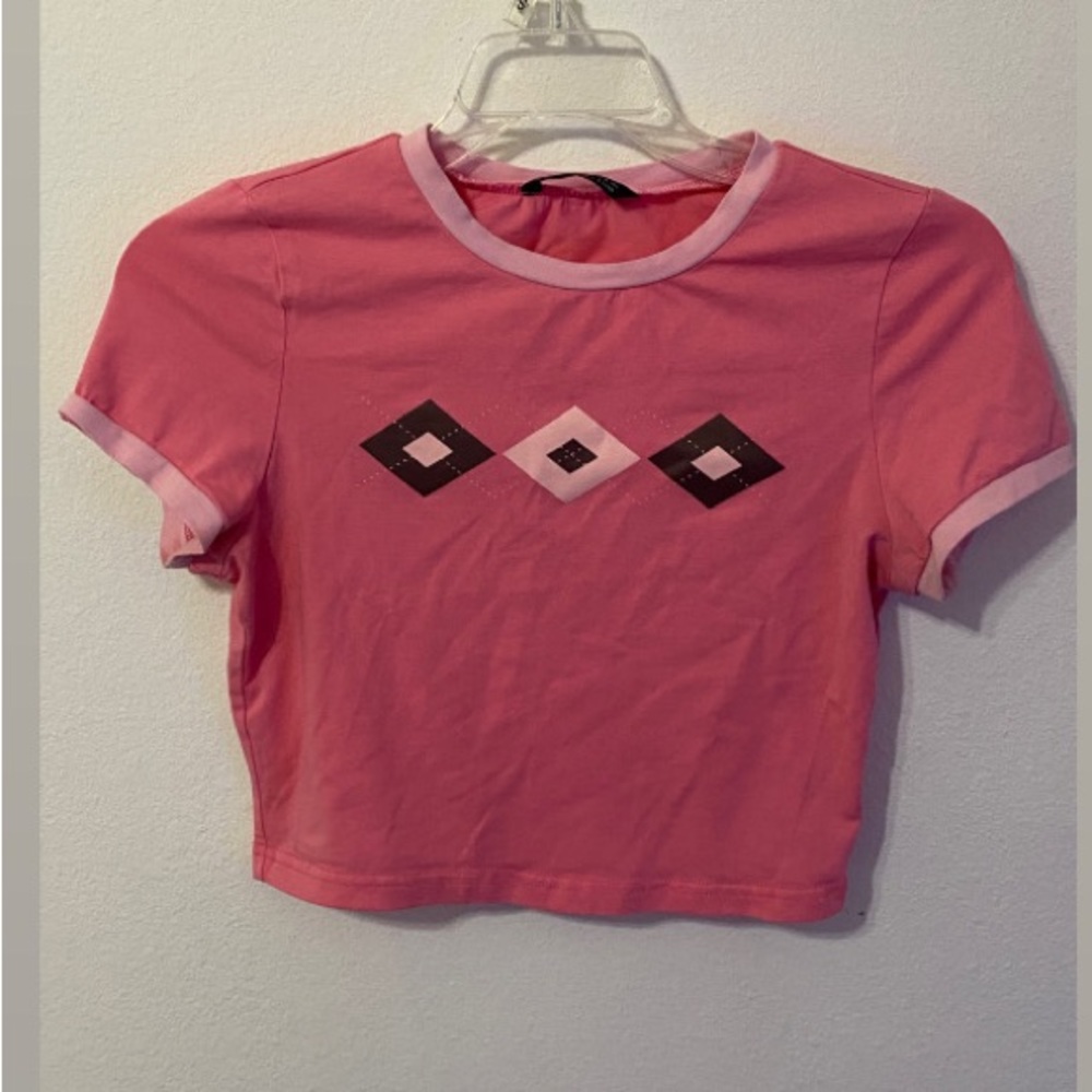 shein pink crop top